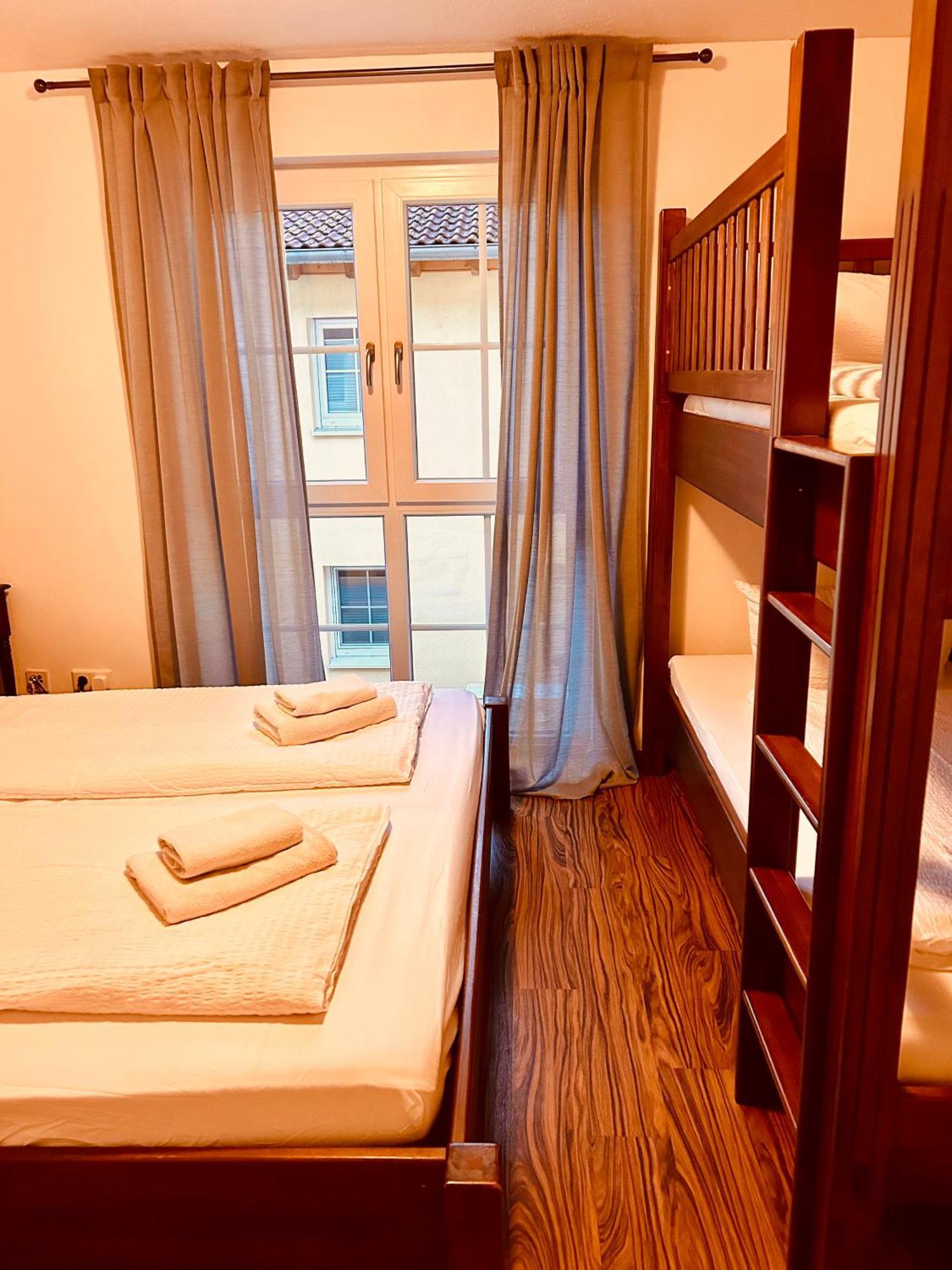 Apartments Maxim 鲁斯特 外观 照片
