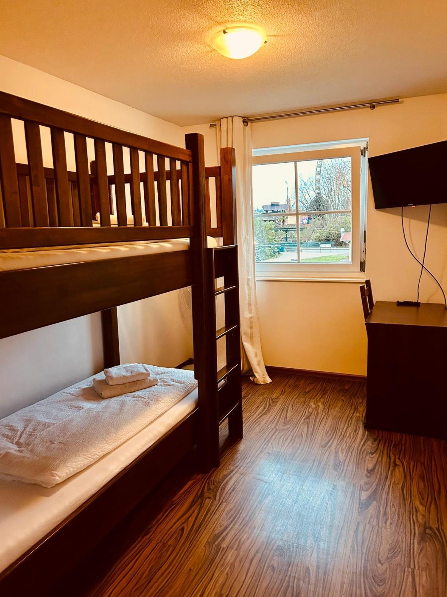 Apartments Maxim 鲁斯特 外观 照片