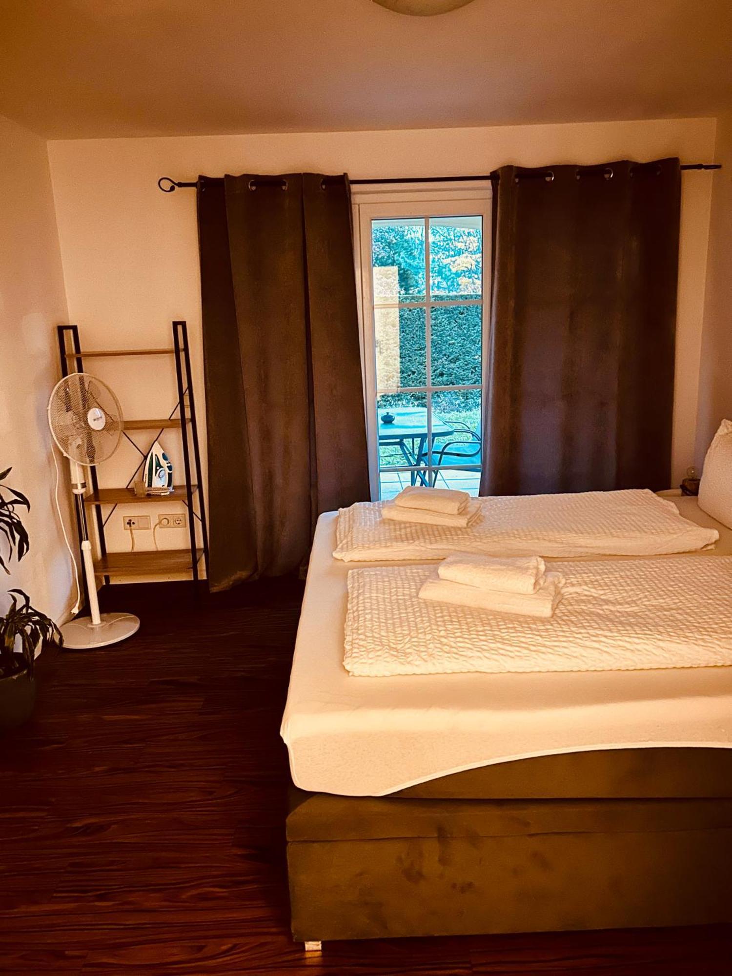 Apartments Maxim 鲁斯特 外观 照片